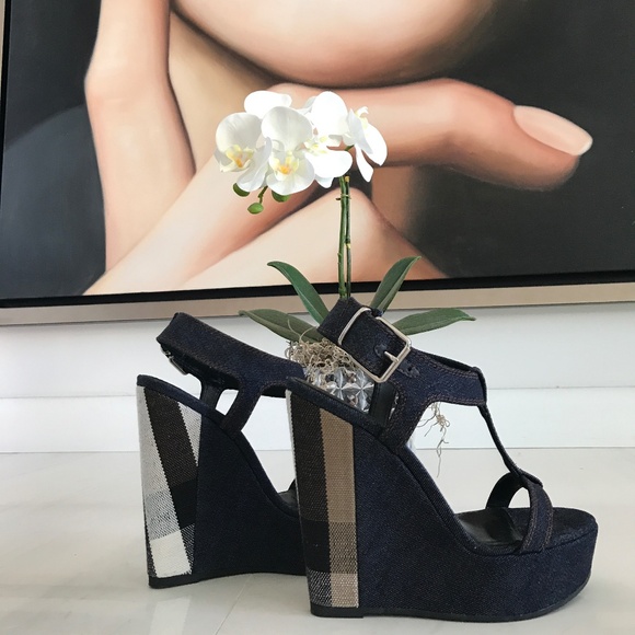 Authentic Burberry denim checkered wedge sandals - Picture 1 of 16